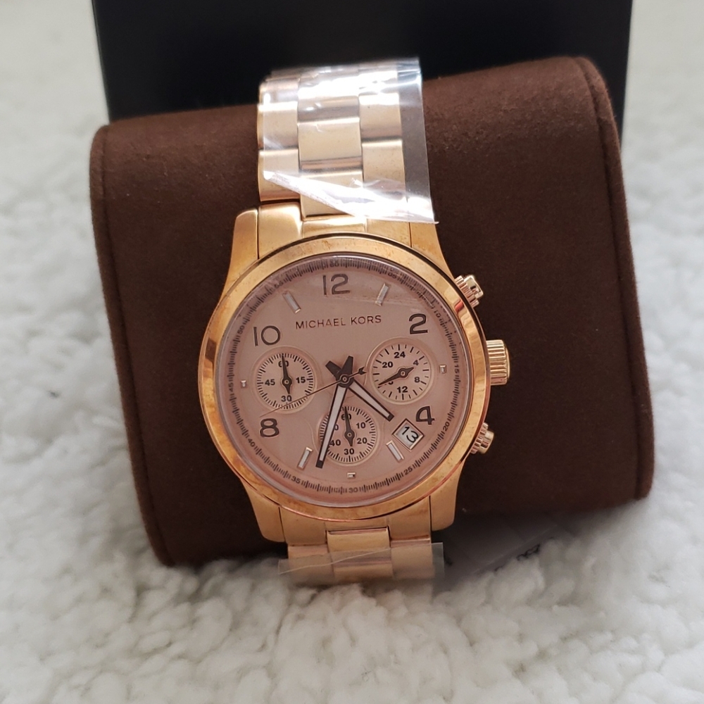 Michael kors rose gold watch